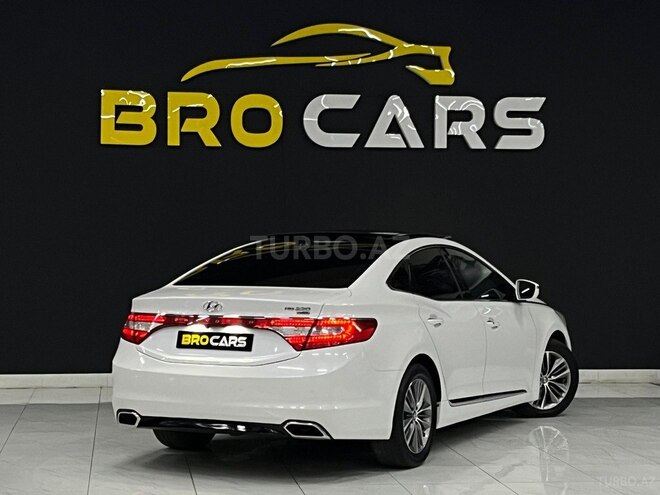 Hyundai Grandeur-15