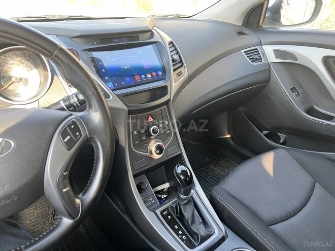 Hyundai Elantra 2014, 970,000 km - 1.6 l - Bakı