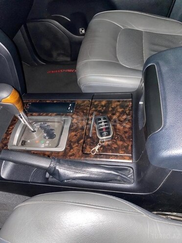 Toyota Land Cruiser 2010, 187,000 km - 4.0 l - Tovuz