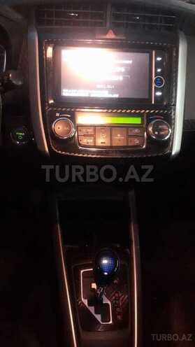 Toyota Corolla Fielder-12