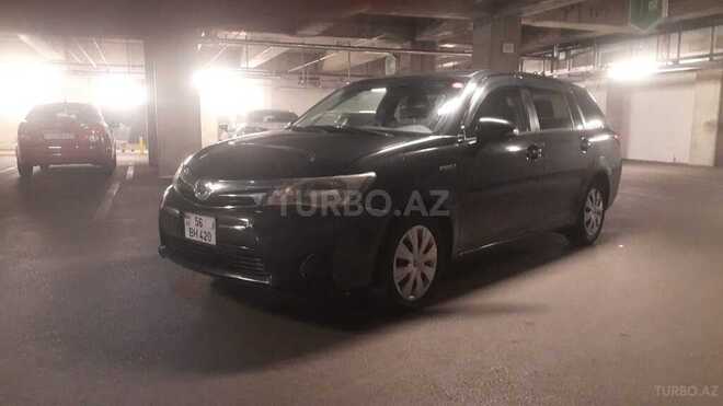 Toyota Corolla Fielder-2