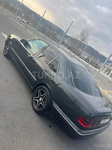 Mercedes E 220 d 2001, 520,000 km - 2.2 л - Bakı