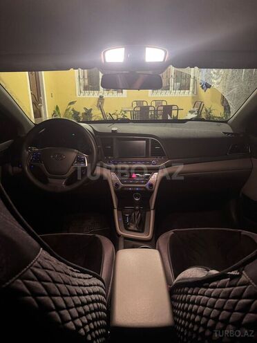 Hyundai Elantra 2017, 96,000 km - 2.0 l - Bakı