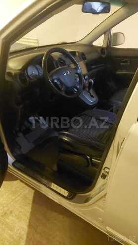 Kia Carens 2006, 324,000 km - 2.0 l - Naxçıvan