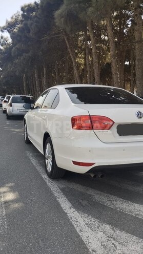 Volkswagen Jetta 2014, 247,000 km - 2.0 l - Bakı
