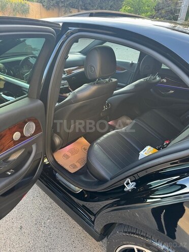 Mercedes E 300 2018, 105,000 km - 2.0 л - Bakı