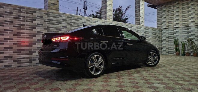 Hyundai Elantra 2017, 54,718 km - 2.0 л - Bakı