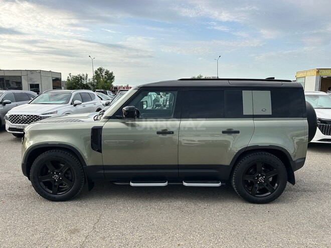 Land Rover Defender-5