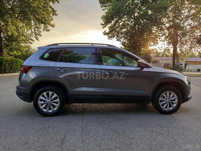Skoda Karoq 2023, 49,000 km - 1.6 l - Bərdə