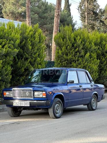 LADA (VAZ) 2107 2006, 95,000 km - 1.6 l - Salyan