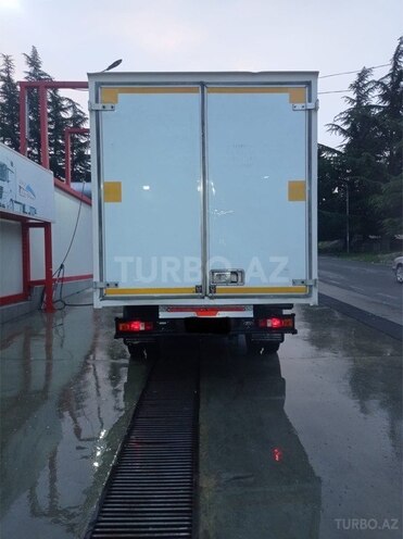 Ford Transit-2