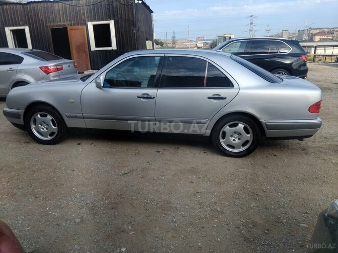 Mercedes E 240 1998, 370,000 km - 2.4 l - Bakı