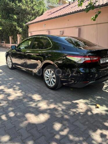 Toyota Camry-3