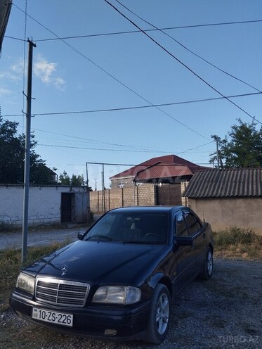 Mercedes C 200 1996, 570,000 km - 2.0 l - Xaçmaz