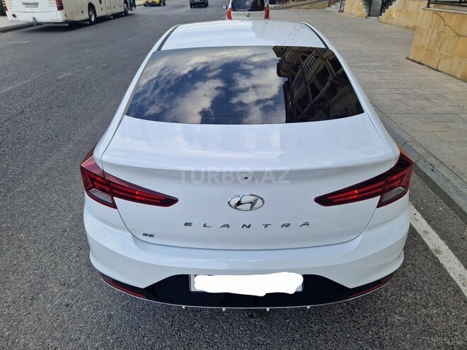 Hyundai Elantra 2018, 86,000 km - 2.0 l - Bakı