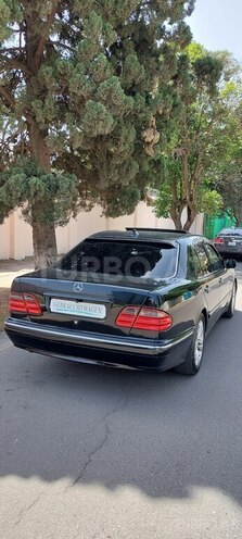 Mercedes E 240 2002, 380,000 km - 2.4 l - Gəncə