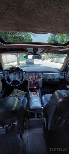 Mercedes E 240 2002, 380,000 km - 2.4 l - Gəncə
