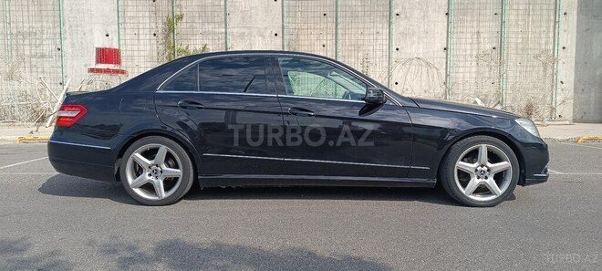 Mercedes E 220 d 2010, 327,000 km - 2.2 л - Bakı