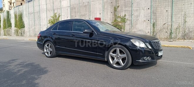 Mercedes E 220 d 2010, 327,000 km - 2.2 л - Bakı