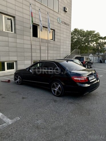 Mercedes E 350 4MATIC 2009, 248,000 km - 3.5 л - Bakı