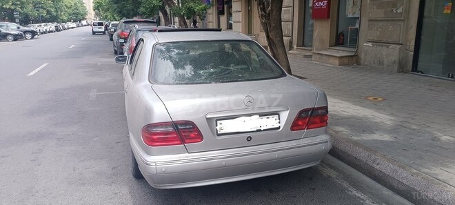 Mercedes E 220 d 2001, 740,000 km - 2.2 l - Bakı