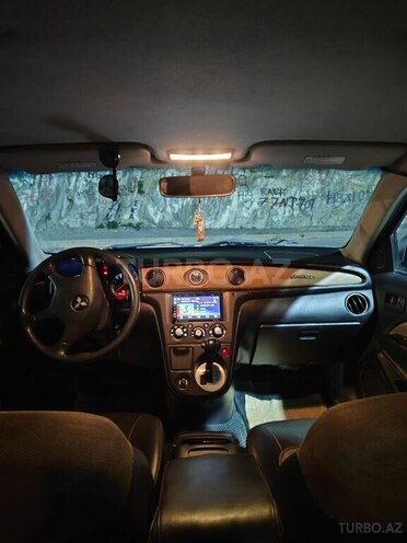 Mitsubishi Airtrek 2003, 325,490 km - 2.4 л - Quba