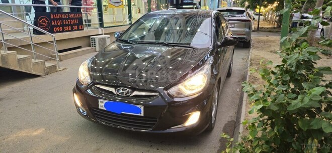 Hyundai Accent 2014, 265,000 km - 1.6 l - Bakı