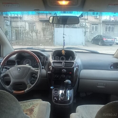 Mitsubishi Grandis 2002, 290,000 km - 2.4 l - Gəncə