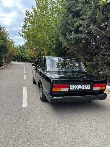 LADA (VAZ) 2107-15