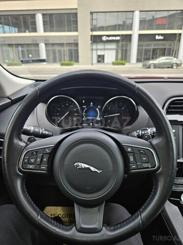 Jaguar F-Pace 2018, 158,000 km - 2.0 l - Bakı