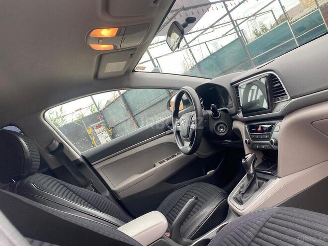Hyundai Elantra 2016, 145,000 km - 2.0 l - Bakı