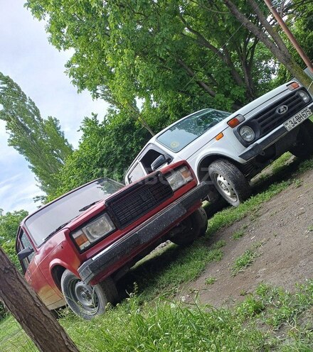 LADA (VAZ) Niva 2006, 333,000 km - 1.7 л - Qax