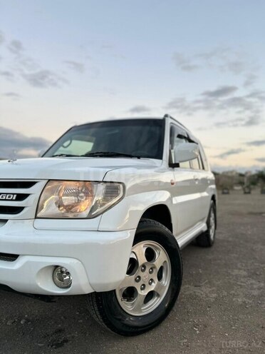 Mitsubishi Pajero io 2001, 220,000 km - 2.0 л - Bakı