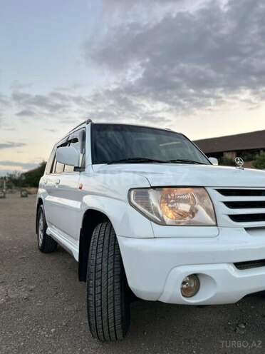 Mitsubishi Pajero io 2001, 220,000 km - 2.0 л - Bakı
