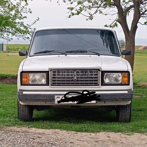 LADA (VAZ) 2107-4