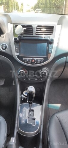 Hyundai Accent 2015, 191,698 km - 1.4 л - Bakı