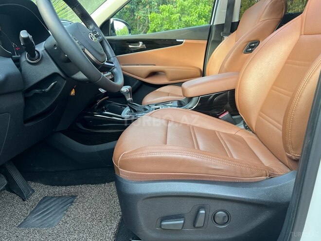 Kia Sorento-10