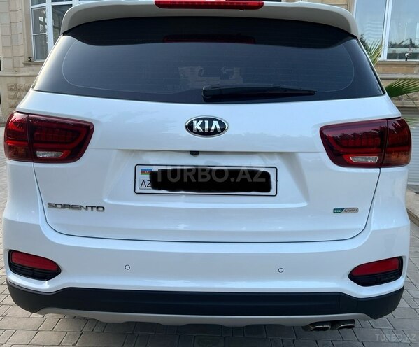 Kia Sorento-3