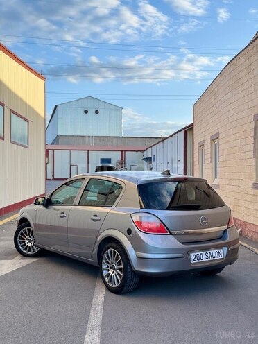 Opel Astra 2006, 233,231 km - 1.4 l - Gəncə