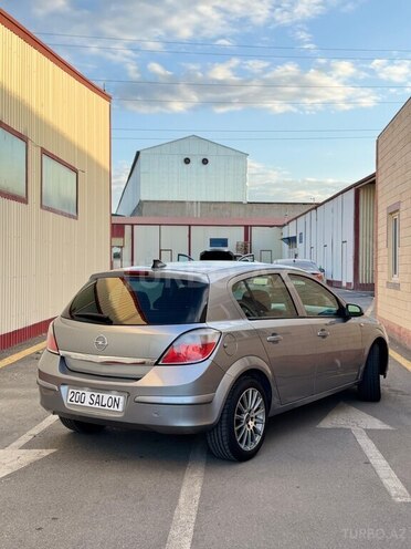 Opel Astra 2006, 233,231 km - 1.4 l - Gəncə
