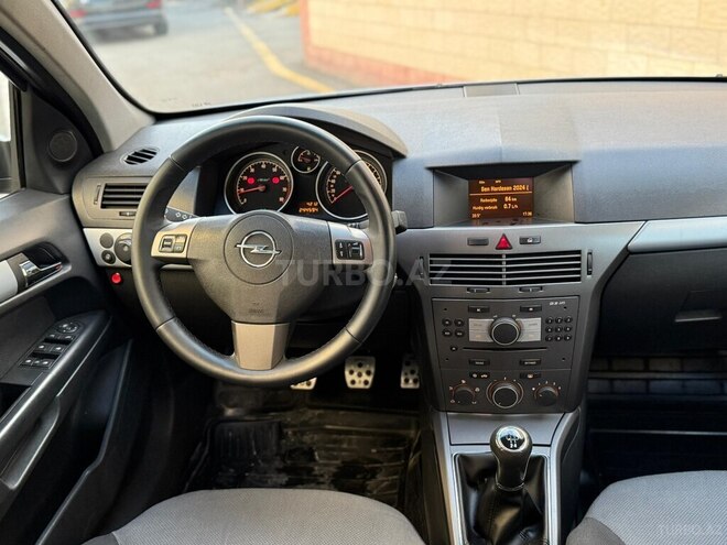 Opel Astra 2006, 233,231 km - 1.4 l - Gəncə