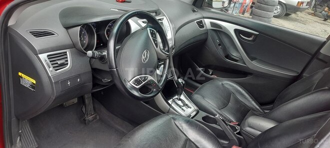 Hyundai Elantra 2011, 167,205 km - 1.8 l - Zaqatala