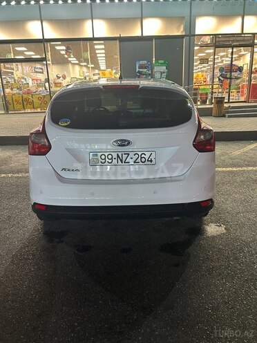 Ford Focus 2014, 241,544 km - 1.6 л - Bakı