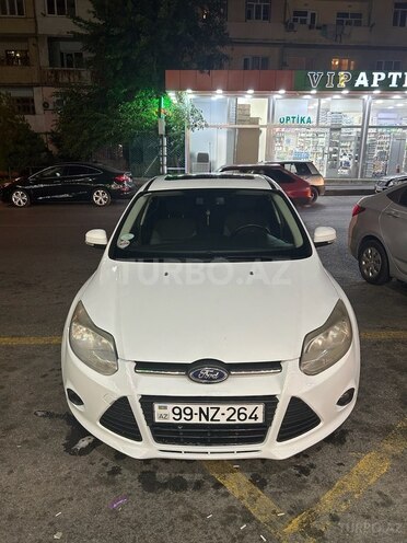 Ford Focus 2014, 241,544 km - 1.6 л - Bakı