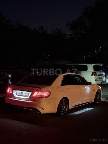 Mercedes E 250 2014, 134,500 km - 2.0 l - Bakı