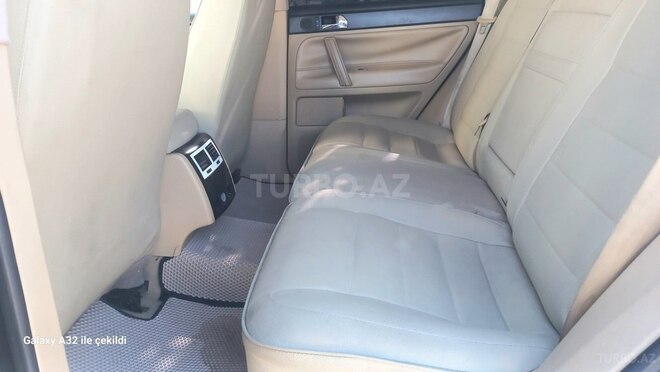 Volkswagen Touareg 2004, 359,000 km - 2.5 l - Naxçıvan