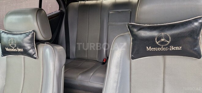 Mercedes E 220 d 2001, 338,448 km - 2.2 l - Masallı