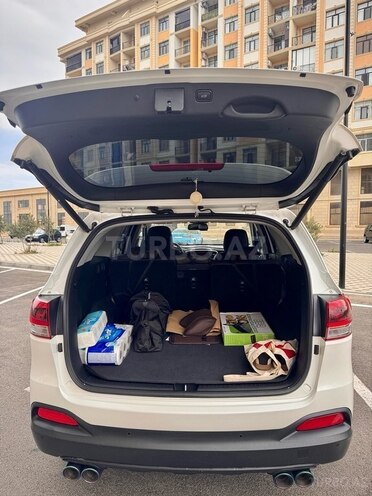 Kia Sorento-8