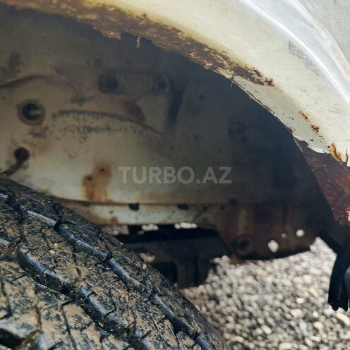 Ford Transit-7