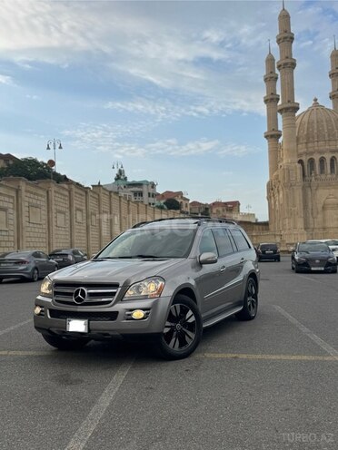Mercedes GL 450 4MATIC 2007, 170,000 km - 4.7 l - Bakı